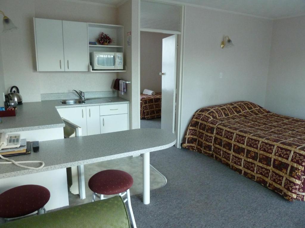 Monarch Motel Инверкаргилл Номер фото