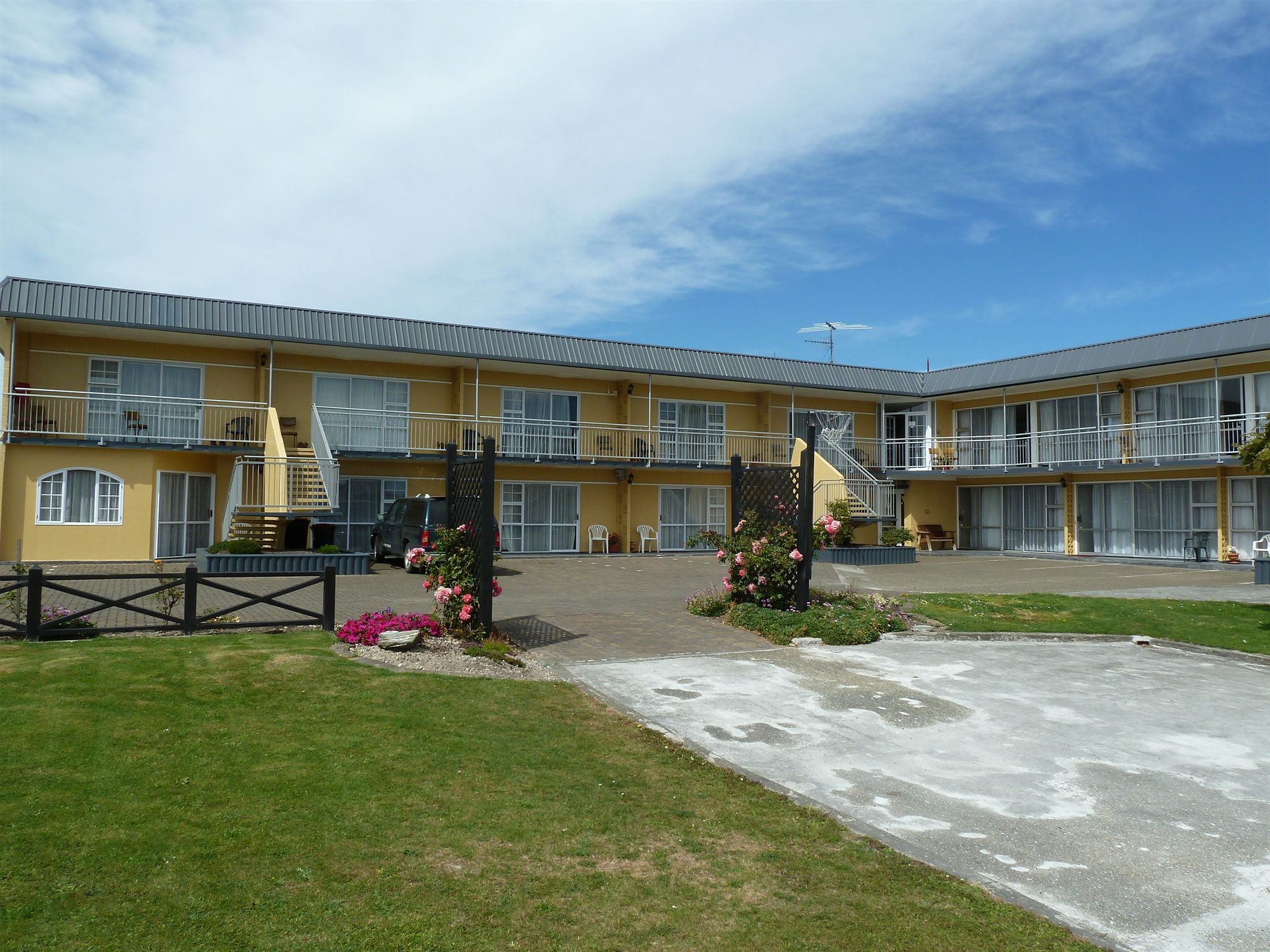 Monarch Motel Инверкаргилл Экстерьер фото