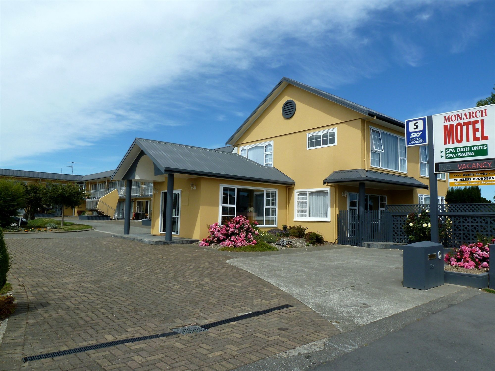 Monarch Motel Инверкаргилл Экстерьер фото